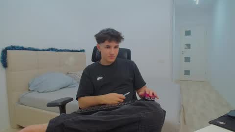 Thomas Lawrence online show from December 14, 2024, 4:12 am