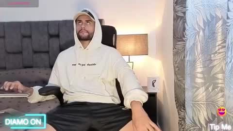 Thomas online show from October 14, 2025, 4:08 pm