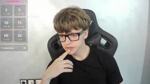 Tomas online show from June 21, 2026, 7:16 pm