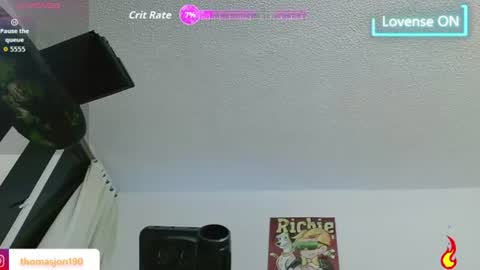Snapshot of thomasjons chatting on July 17, 2026, 2:07 am thomasjons online show from July 17, 2026, 2:07 am