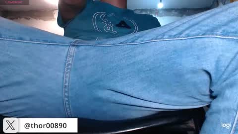 thor0200 online show from November 24, 2025, 3:28 am