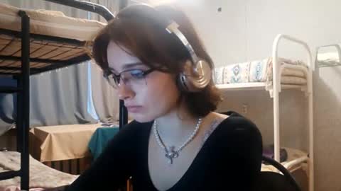 Snapshot of thorashortle chatting on November 10, 2025, 12:59 pm Grace online show from November 10, 2025, 12:59 pm