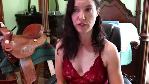 ThornburyRose online show from May 23, 2026, 6:01 pm