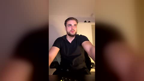 thorodinson03 online show from February 26, 2026, 1:48 am