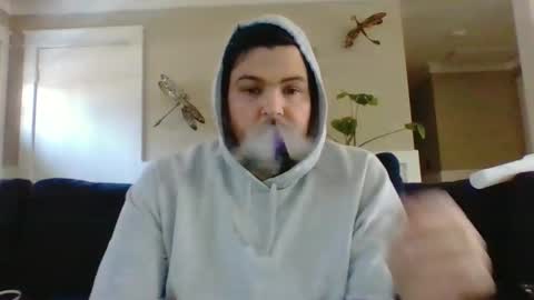 Make me explode please... online show from February 3, 2025, 6:49 pm