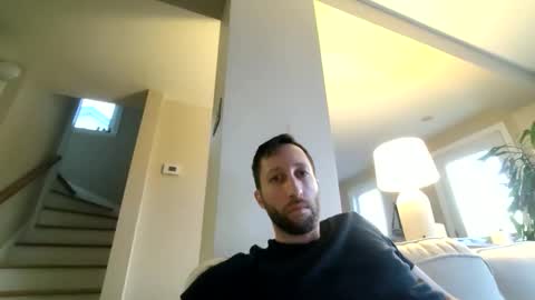 throwawayafteruse20202 online show from April 7, 2026, 11:37 pm