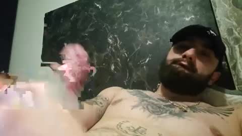 Snapshot of thug__ chatting on December 20, 2024, 1:58 am HugeJuicy online show from December 20, 2024, 1:58 am