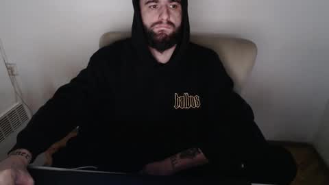 Snapshot of thug__ chatting on December 25, 2024, 12:37 pm HugeJuicy online show from December 25, 2024, 12:37 pm