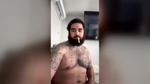 Snapshot of thugnasty512 chatting on February 9, 2026, 12:25 am thugnasty512 online show from February 9, 2026, 12:25 am