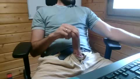 toobigcockforonegirl online show from June 18, 2026, 12:42 pm