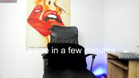 Snapshot of tiago_hannah chatting on February 3, 2025, 12:25 pm carolina online show from February 3, 2025, 12:25 pm