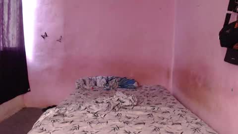 Snapshot of tianiiss_sweet chatting on November 28, 2025, 2:31 pm Tiana online show from November 28, 2025, 2:31 pm