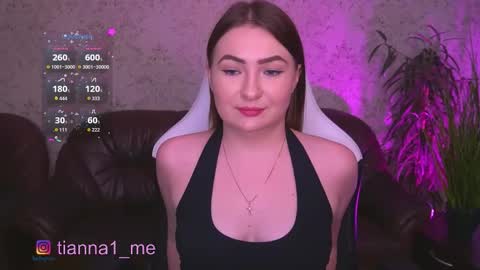 Snapshot of tianna_me chatting on September 21, 2025, 1:35 pm tianna_me online show from September 21, 2025, 1:35 pm