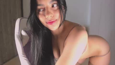 Snapshot of tiaraaa_02 chatting on September 9, 2025, 3:28 am Tiaraaa 02 online show from September 9, 2025, 3:28 am