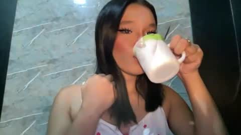 Ms. Tiara online show from May 31, 2026, 10:22 am