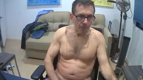 JustMe online show from December 10, 2024, 2:28 pm