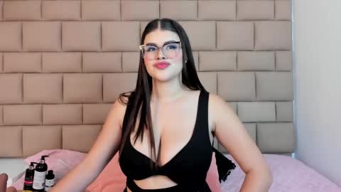 Snapshot of tifannyrosen chatting on May 15, 2026, 11:50 am Tifanny online show from May 15, 2026, 11:50 am