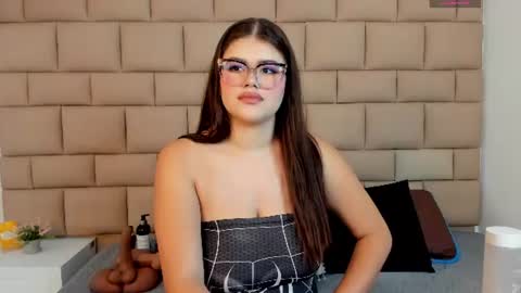 Snapshot of tifannyrosen chatting on July 19, 2026, 12:20 pm Tifanny online show from July 19, 2026, 12:20 pm