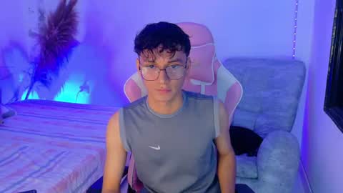 tifany_eiden online show from July 12, 2026, 2:46 am