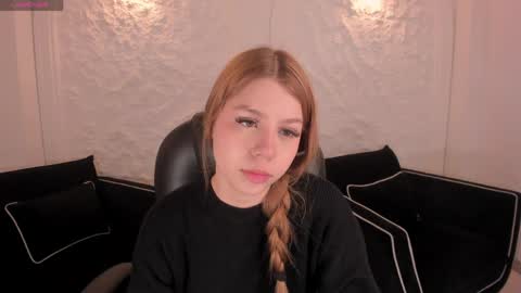 Tiffanny Sins online show from April 14, 2026, 4:18 am