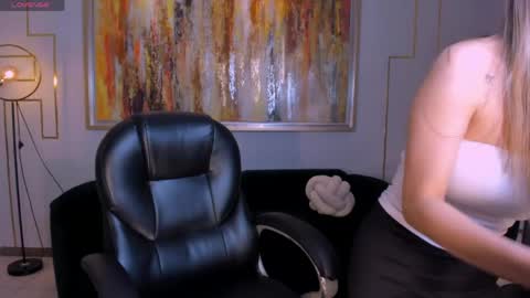 Tiffanny Sins online show from May 23, 2026, 3:45 am