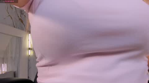 Tiffanny Sins online show from June 27, 2026, 4:50 am