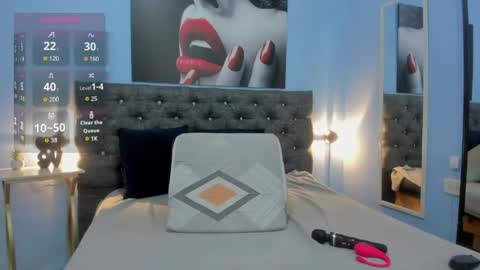 tiffany  online show from April 23, 2026, 1:18 am