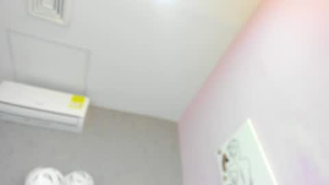 Snapshot of tiffany_mendez chatting on June 18, 2026, 11:58 am tiffany_mendez online show from June 18, 2026, 11:58 am