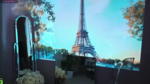 tiffany_robinson online show from April 16, 2026, 3:51 am