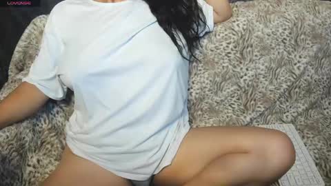Snapshot of tiffany_teressa chatting on May 8, 2026, 1:49 pm tiffany theressa online show from May 8, 2026, 1:49 pm