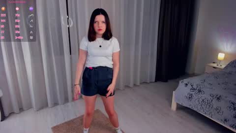 Snapshot of tiffanyfirth chatting on January 11, 2026, 4:34 pm Veronika online show from January 11, 2026, 4:34 pm