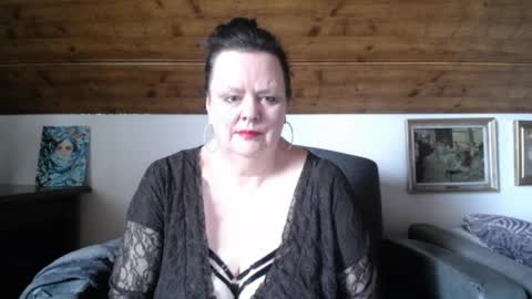 Snapshot of tiffanymature chatting on April 24, 2026, 9:12 am TiffanyMature online show from April 24, 2026, 9:12 am