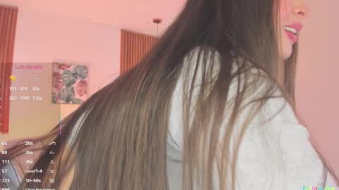 Snapshot of tiffanywright_ chatting on November 9, 2025, 1:31 pm Tiffany online show from November 9, 2025, 1:31 pm