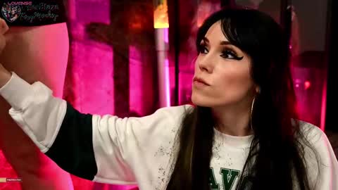 TigerBlazeFoxyMonkey online show from March 12, 2026, 6:47 pm