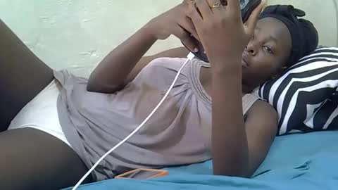 Snapshot of tight_pussie chatting on February 11, 2026, 11:48 am tight_pussie online show from February 11, 2026, 11:48 am