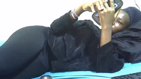 Snapshot of tight_pussie chatting on February 23, 2026, 6:11 am tight_pussie online show from February 23, 2026, 6:11 am