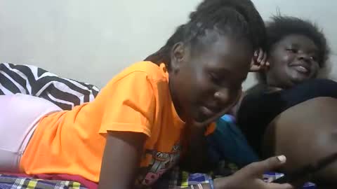 Snapshot of tight_pussie chatting on February 24, 2026, 9:24 pm tight_pussie online show from February 24, 2026, 9:24 pm