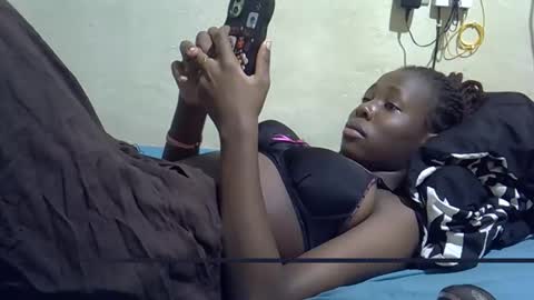 Snapshot of tight_pussie chatting on March 8, 2026, 6:12 pm tight_pussie online show from March 8, 2026, 6:12 pm