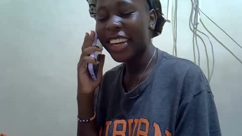 Snapshot of tight_pussie chatting on March 26, 2026, 10:10 am tight_pussie online show from March 26, 2026, 10:10 am