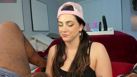 Snapshot of tightholestinytits chatting on February 3, 2026, 10:37 pm tightholestinytits online show from February 3, 2026, 10:37 pm