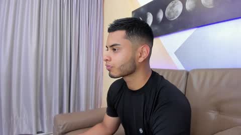 Snapshot of tiler_price chatting on January 7, 2025, 7:49 pm Tyler online show from January 7, 2025, 7:49 pm