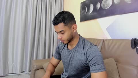 Snapshot of tiler_price chatting on January 19, 2025, 12:17 pm Tyler online show from January 19, 2025, 12:17 pm