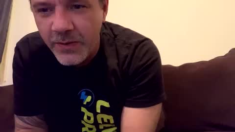 Snapshot of tiltmode420 chatting on February 9, 2025, 1:22 am tiltmode420 online show from February 9, 2025, 1:22 am