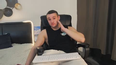 Snapshot of tim_mart chatting on January 6, 2025, 1:52 pm ask me online show from January 6, 2025, 1:52 pm