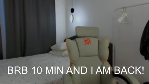 Mia online show from March 26, 2026, 2:00 pm