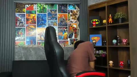 Snapshot of timmy_king777 chatting on December 10, 2024, 1:11 am Timmy King -. online show from December 10, 2024, 1:11 am