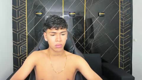 Snapshot of timmy_king777 chatting on January 5, 2025, 10:08 pm Timmy King -. online show from January 5, 2025, 10:08 pm