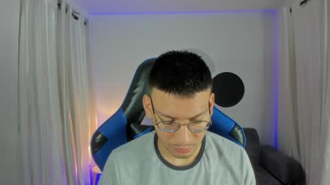 timi  jones online show from December 6, 2024, 10:49 am