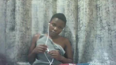 Snapshot of tina2030_1 chatting on May 13, 2026, 9:33 pm tee online show from May 13, 2026, 9:33 pm