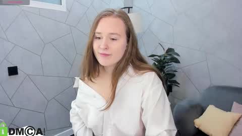 Stella online show from February 8, 2026, 10:40 am